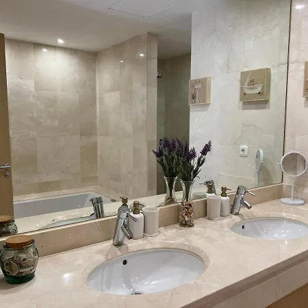 Alcazaba Apartman *